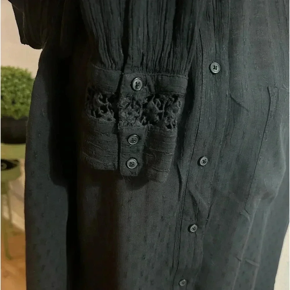 Free People button down black shirt size M
